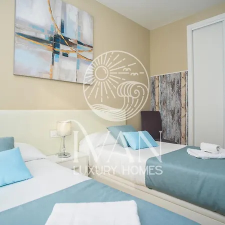 Casa Mural Ivan Luxury Homes 6ªpta Esquinero Norte 1ª Linea Apartment